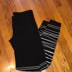 Mid rise leggings